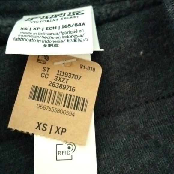 Victoria Secret Christmas Sweatshirt - Picture 6 of 6